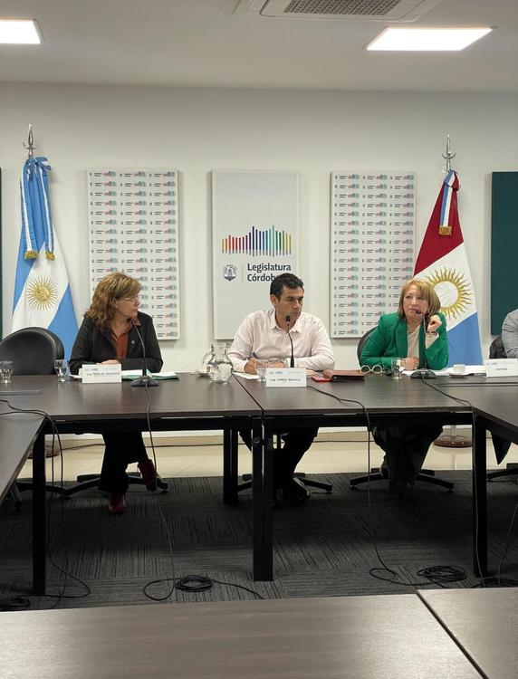 f4e1453f-05c3-4cda-9957-4417fb60db85