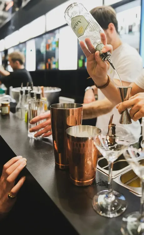 706378b6-d880-4e36-a2a3-7ef47530049f