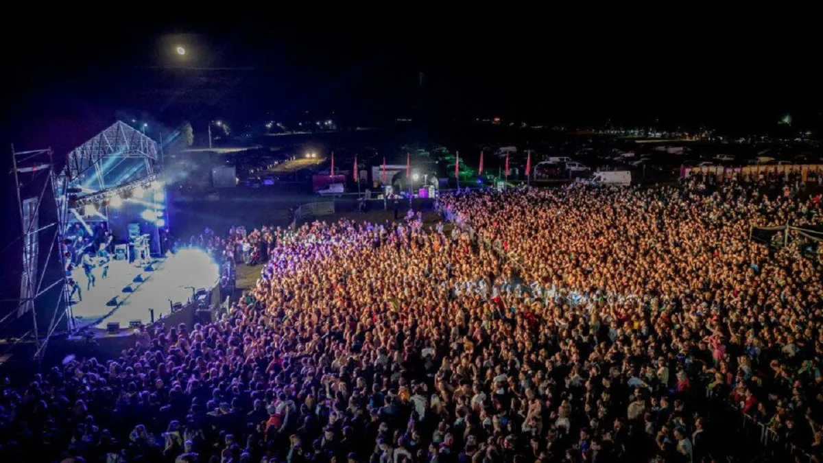 Noches-Cordobesas-Lago-medium-size