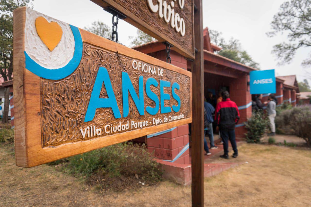 6702d206-70a9-4106-a3b9-3f9889a6bf77