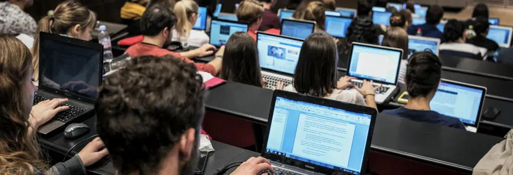 BBVA-OpenMind-Perez-de-Pablos-La-experta-en-IA-que-defiende-que-los-alumnos-usen-ChatGPT_0