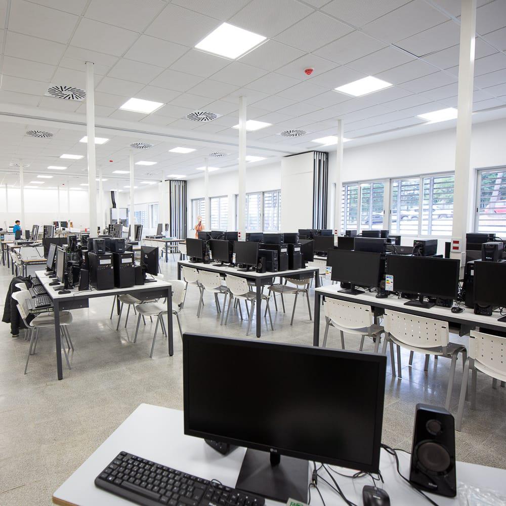 ae67d086-2f4e-4247-9076-94f3061e1d79