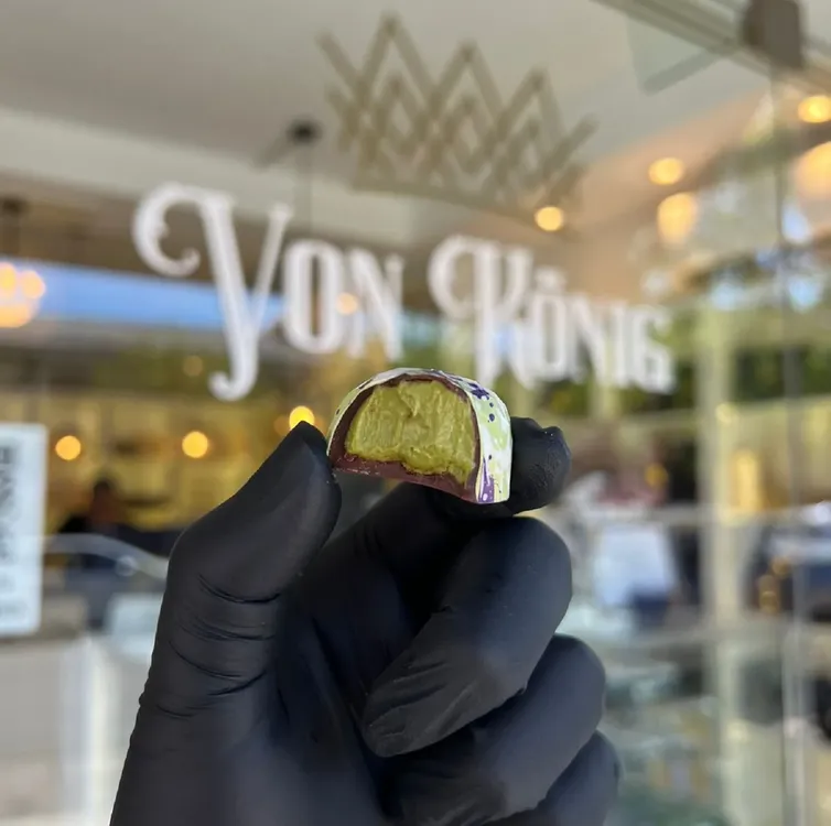 Bombón de pistacho Von König