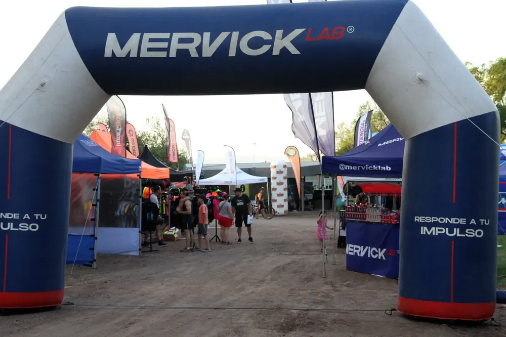 f9202e2c-1610-46fb-9c72-4bc01e7a4b05