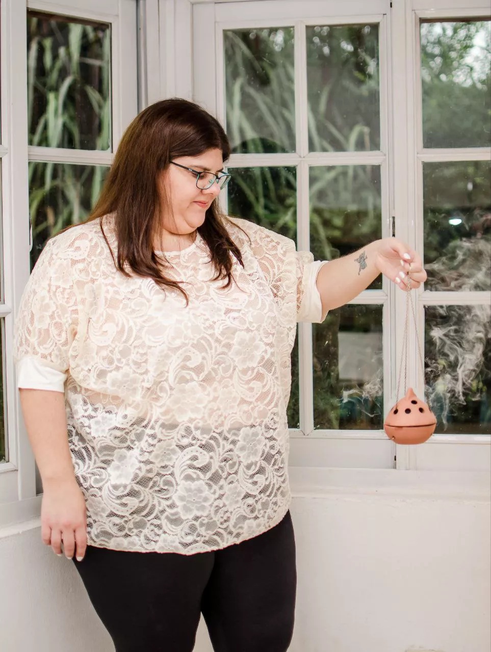 Nabila, una "esotérica" emprendedora que apuesta por la práctica del Reiki en Calamuchita