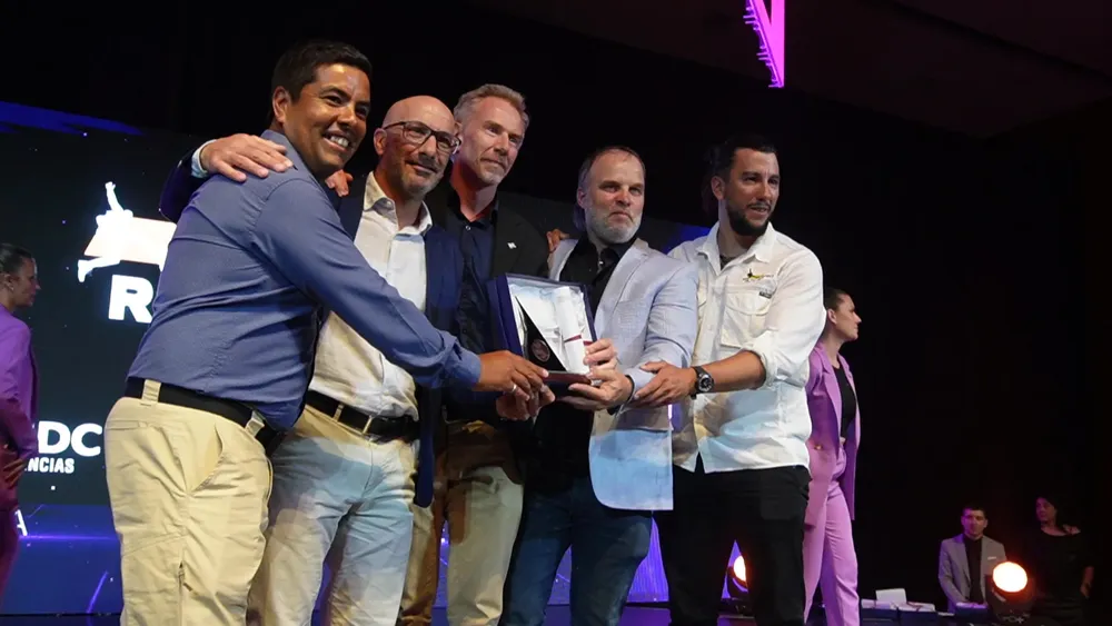 ALTO RUMBO DE FESTEJO