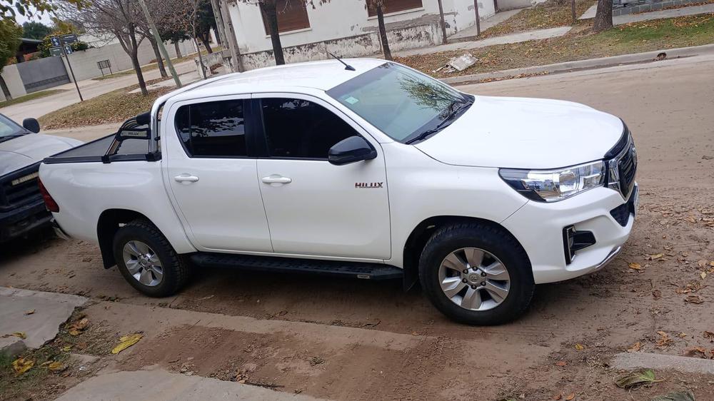 448941733_10235000299174176_7507085983658040185_n