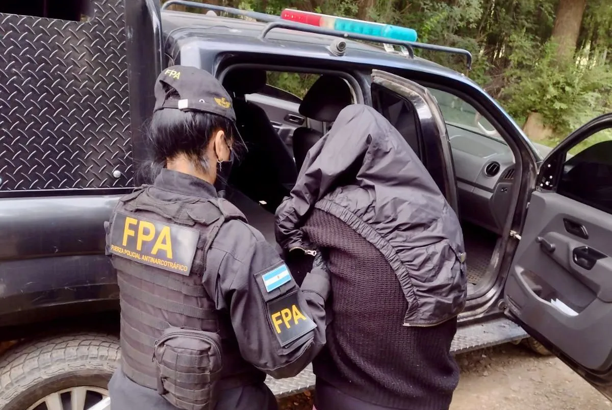 596ca11f-62bc-439e-82a9-da8a2c682a68