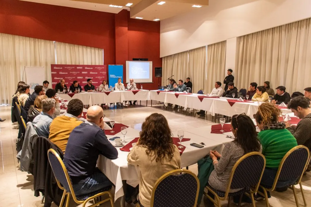 WhatsApp-Image-2024-09-11-at-10.37.48-1-1024x682