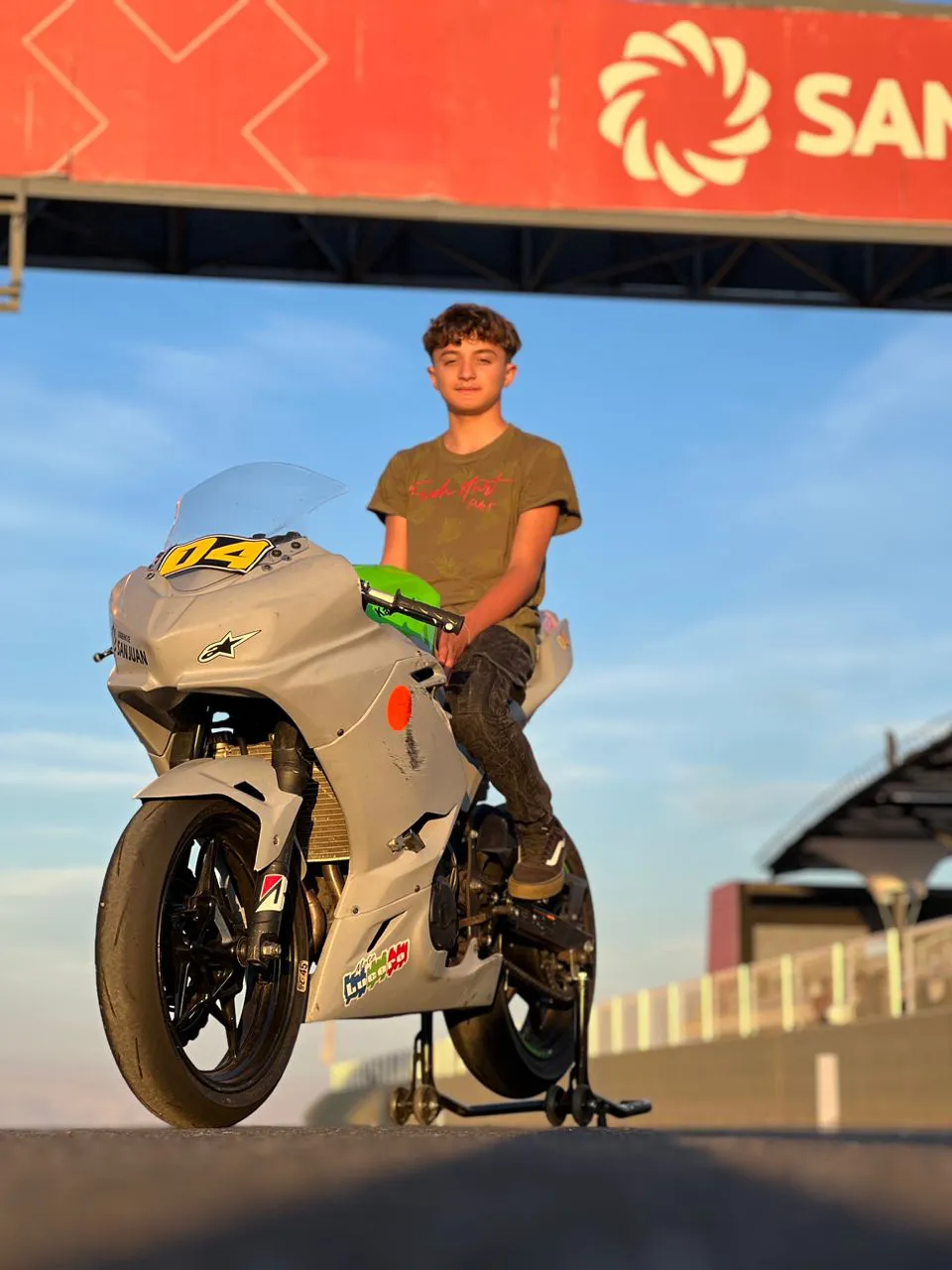 1aaf3335-4790-476b-86ad-4b7edfe6b8e4