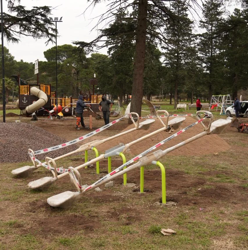 nueva plaza de Embalse (4)