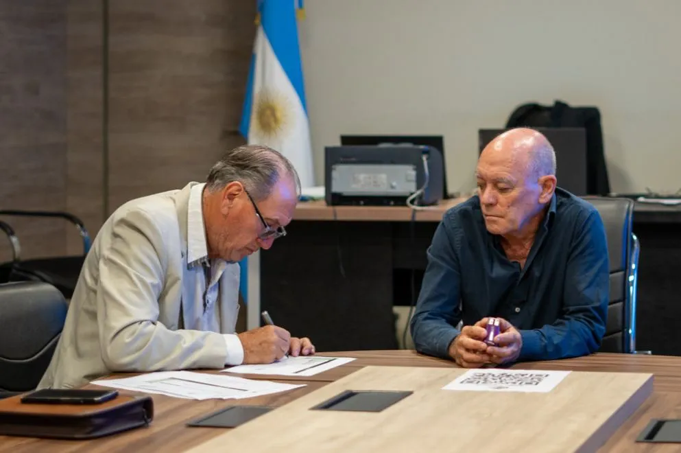 WhatsApp-Image-2025-12-02-at-10.12.58