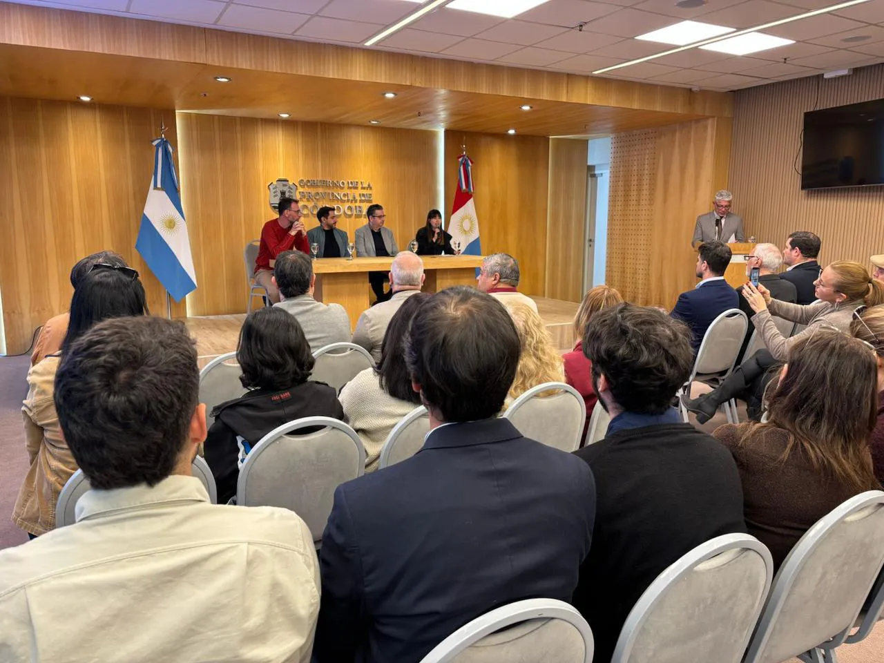 dd71e9f1-b46b-46b4-85d5-89d2d7eaabe9