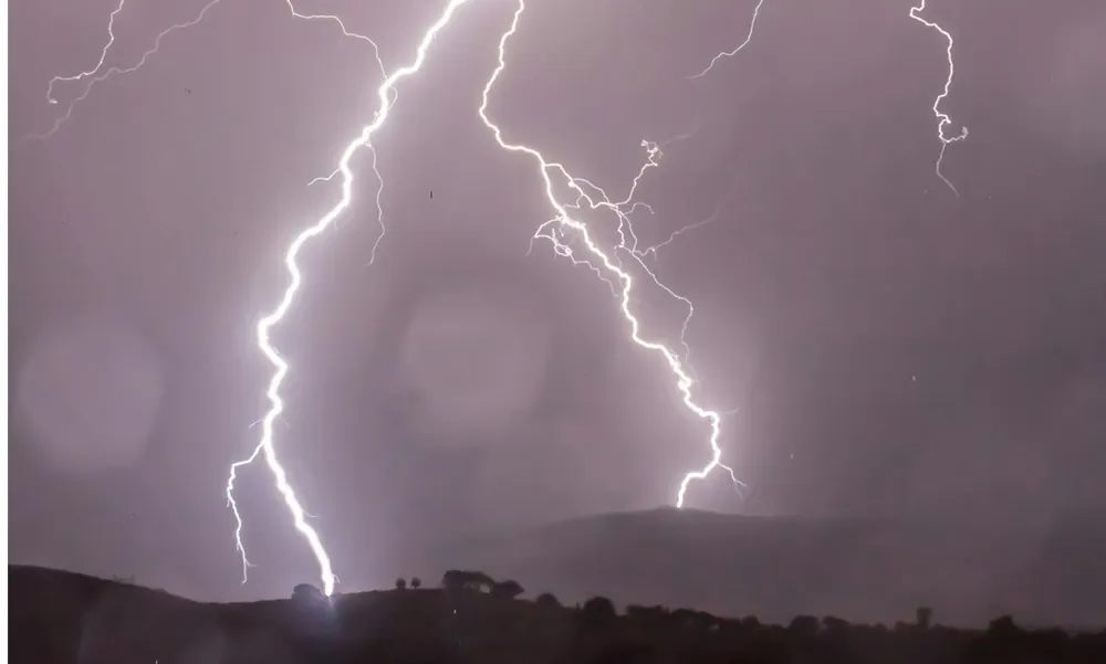 pexels-pixabay- TORMENTA