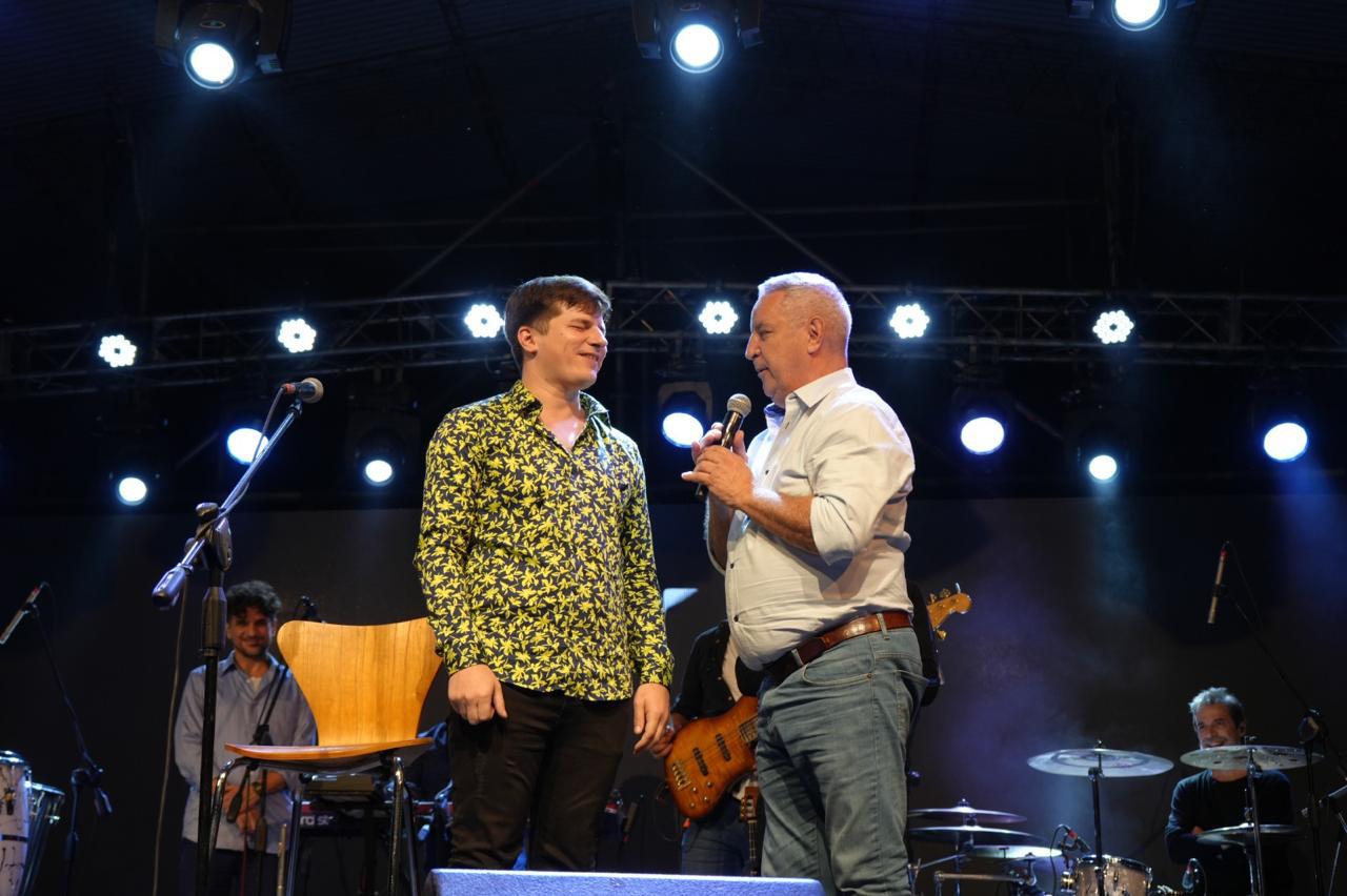 cbf2d4da-dc9b-49d0-ab46-d18e4721b876